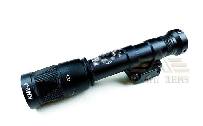 M600V-IR 黑色 槍燈